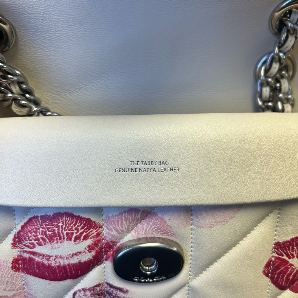 Coach Quilted Shoulder Bag with Red Kiss Print - Picture 5 of 8